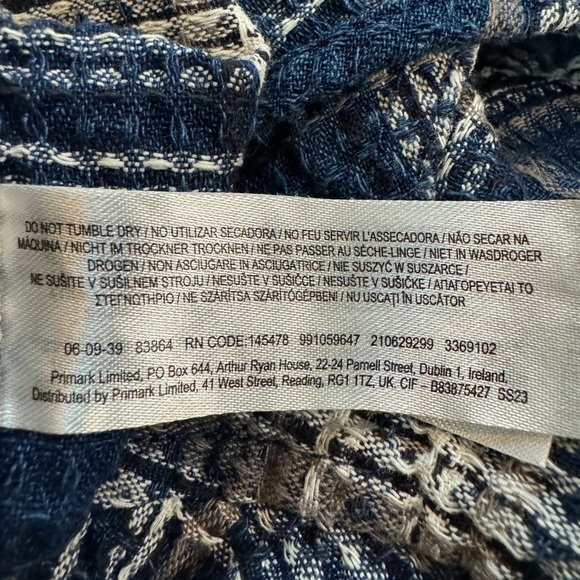 The Stronghold shirt - Picture 8 of 8